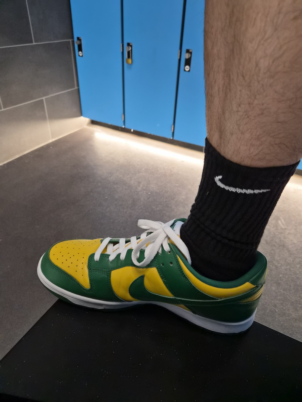 Nike Dunk Low SP "Brazil" – Size 11 – Near DS w/ Box!